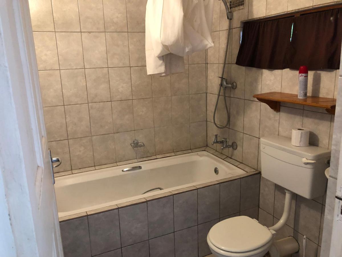 Carsdale Country Lodge Empangeni Esterno foto
