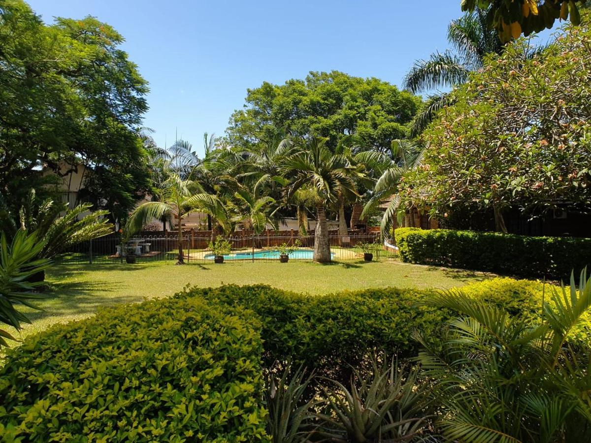 Carsdale Country Lodge Empangeni Esterno foto